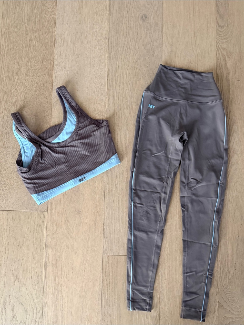 SET Active SPORTBODY® SPORTY Roster bra and Sporty pipe leggings Bundle - RUSH
